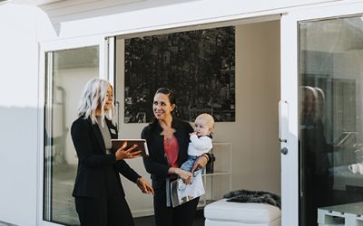What Experts Are Saying About the 2023 Housing Market